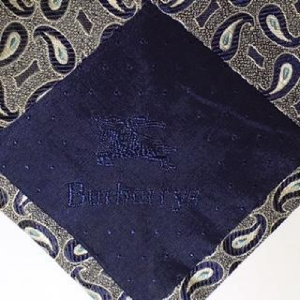 Burberrys of London Tie 100% Silk Paisley Italian - Picture 5 of 7